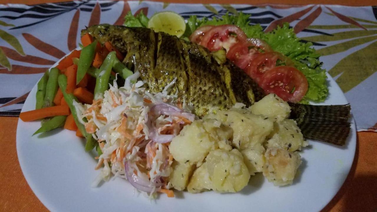 Sigiri Holiday Villa 锡吉里亚 外观 照片